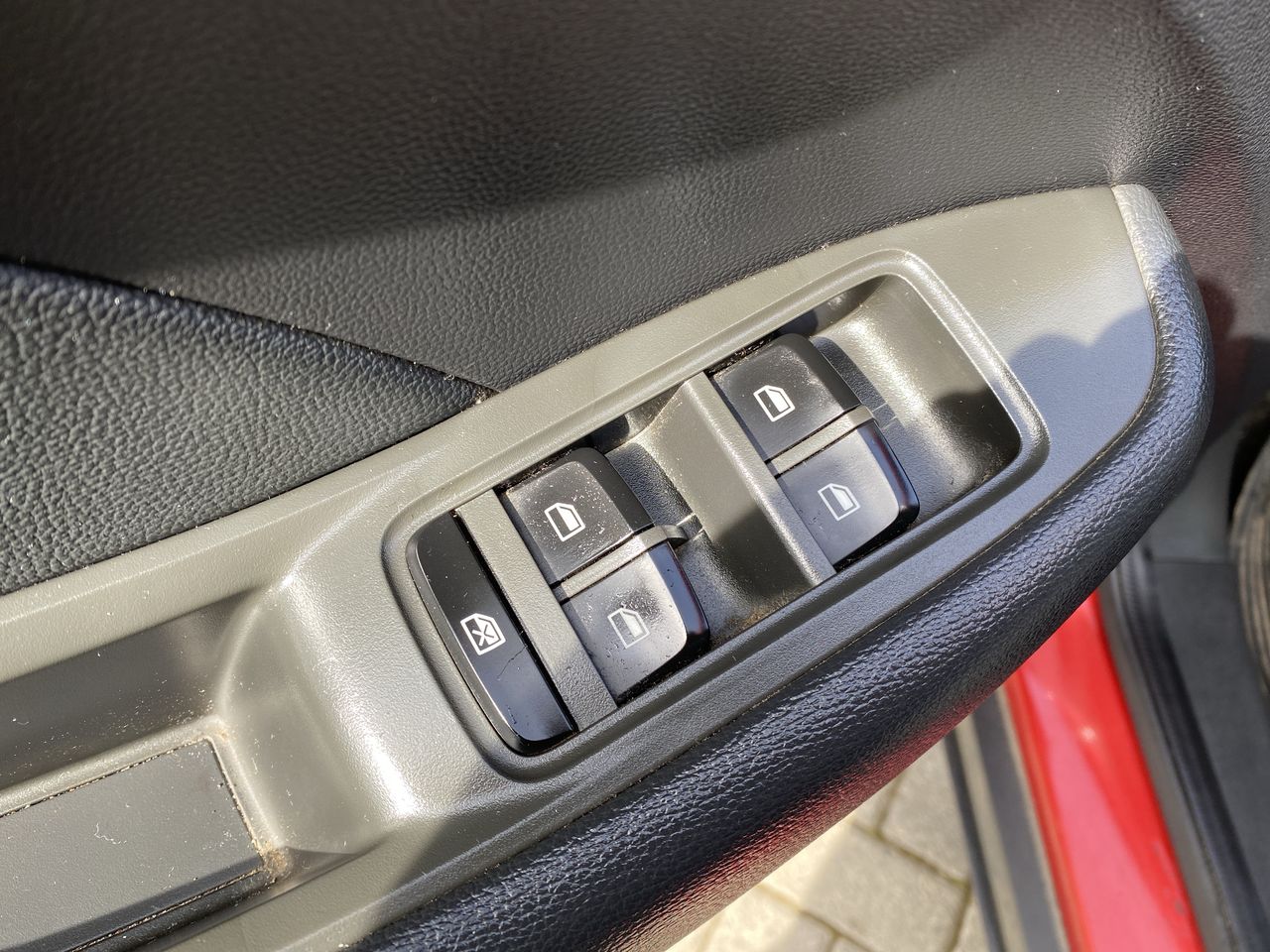 MG Zs — foto 15 de 28