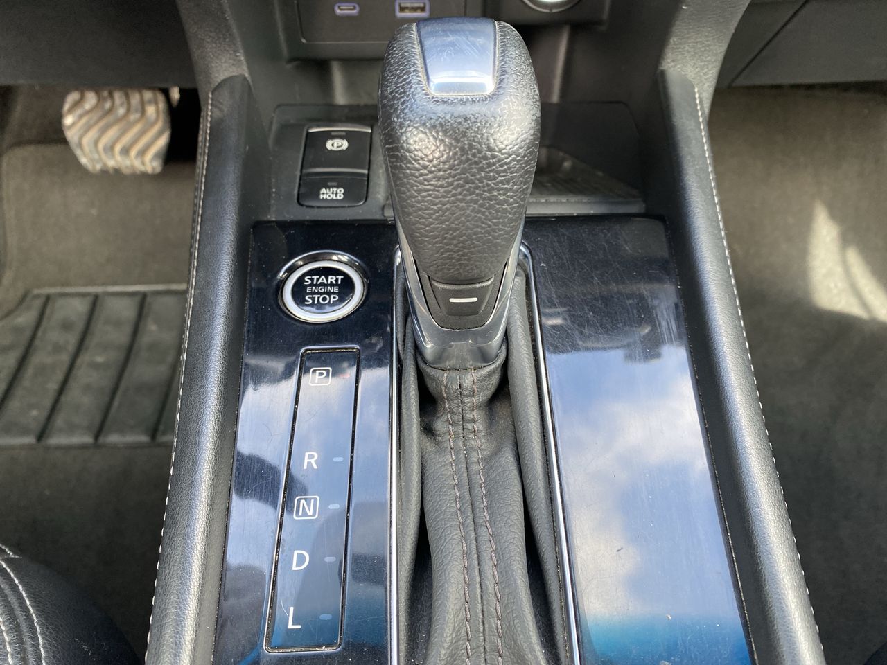 NISSAN - 31
