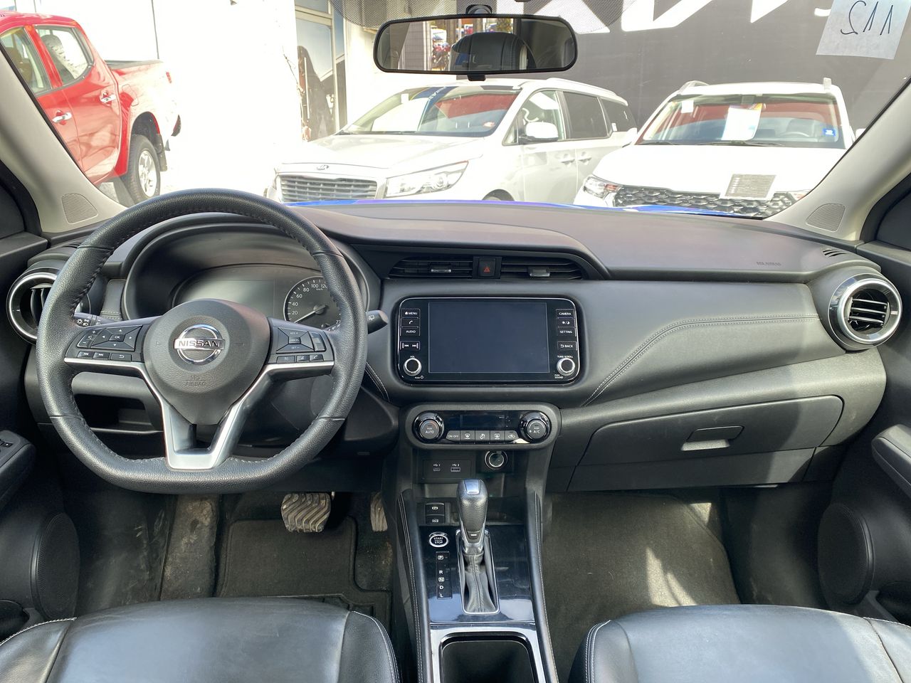 NISSAN - 32