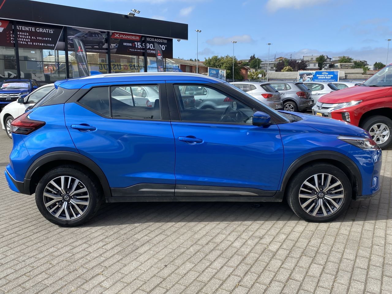 NISSAN - 8