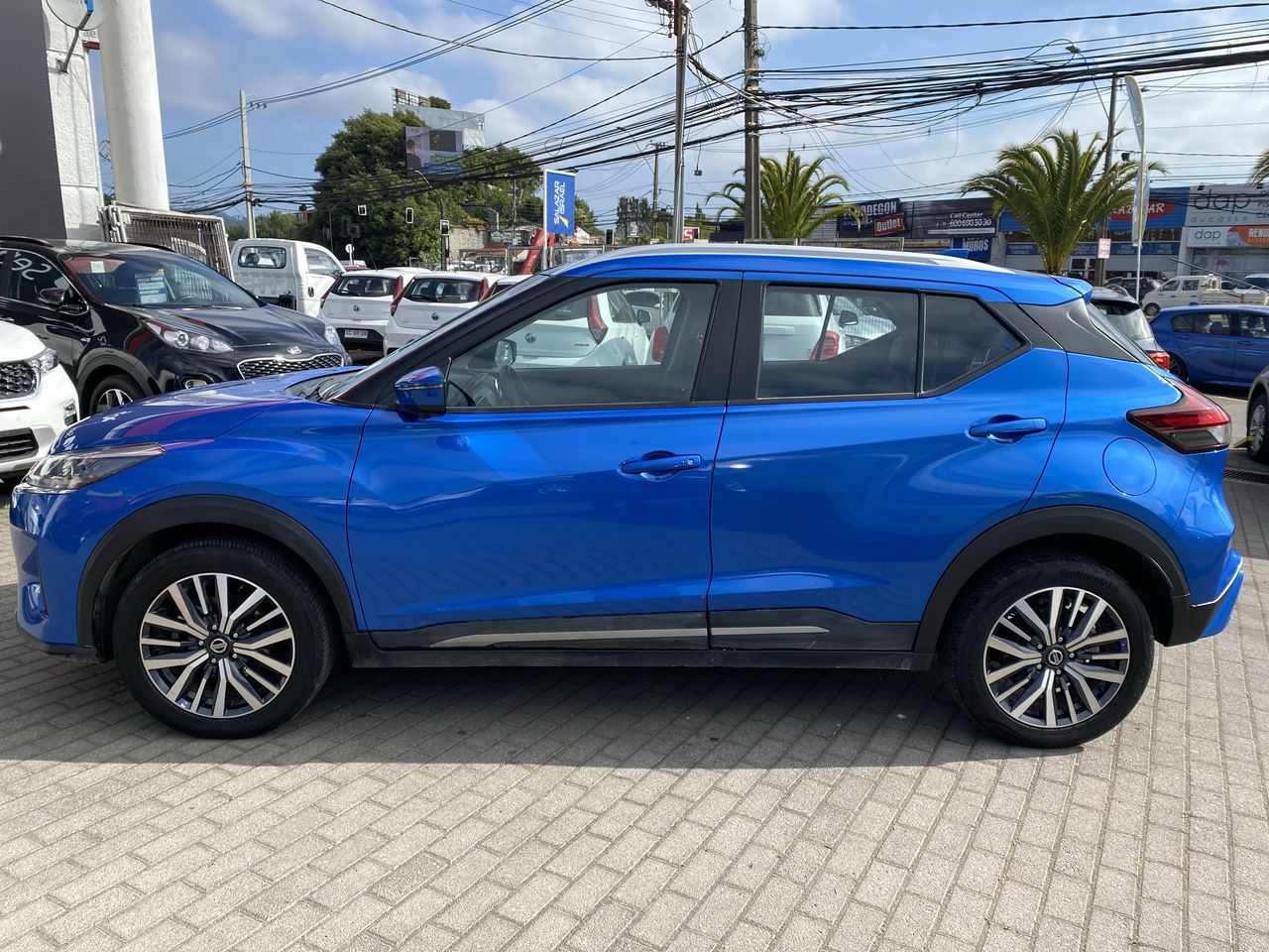 NISSAN - 4