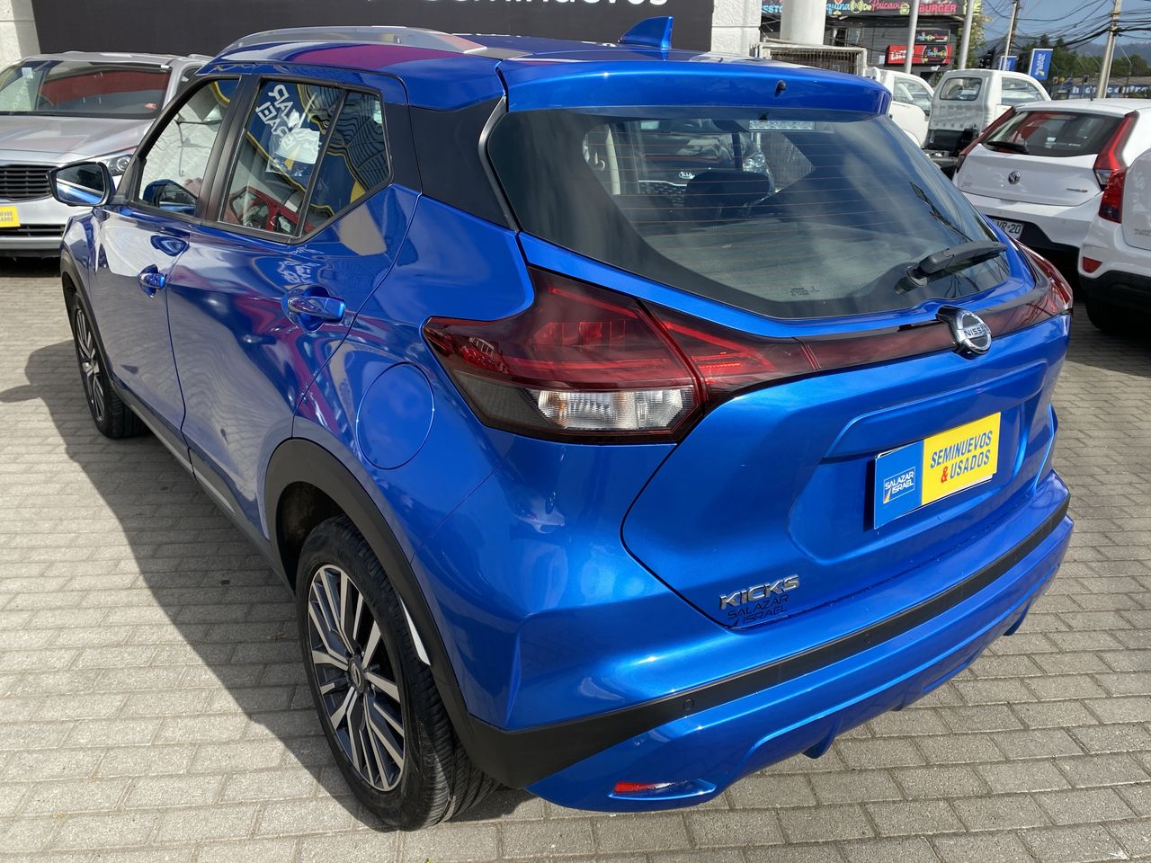 NISSAN - 5