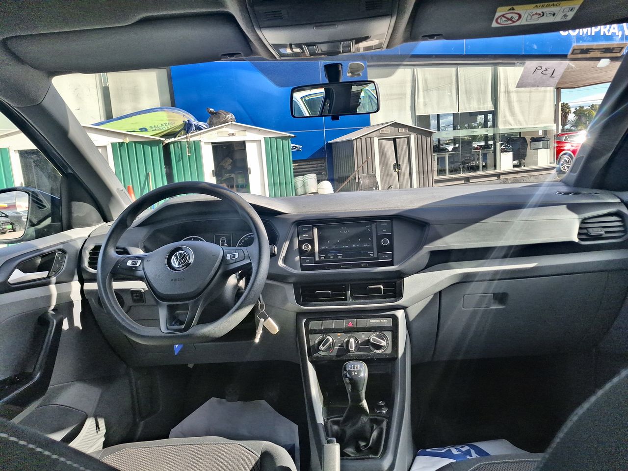 VOLKSWAGEN - 9