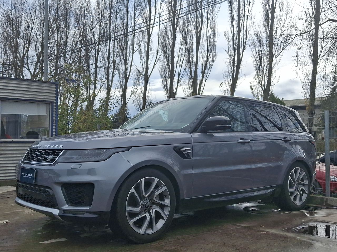 LAND ROVER - 3