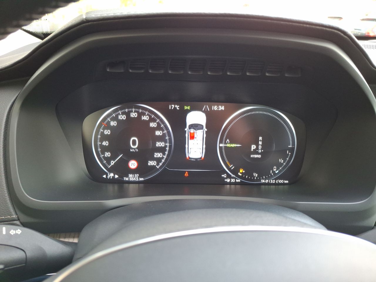 VOLVO - 27