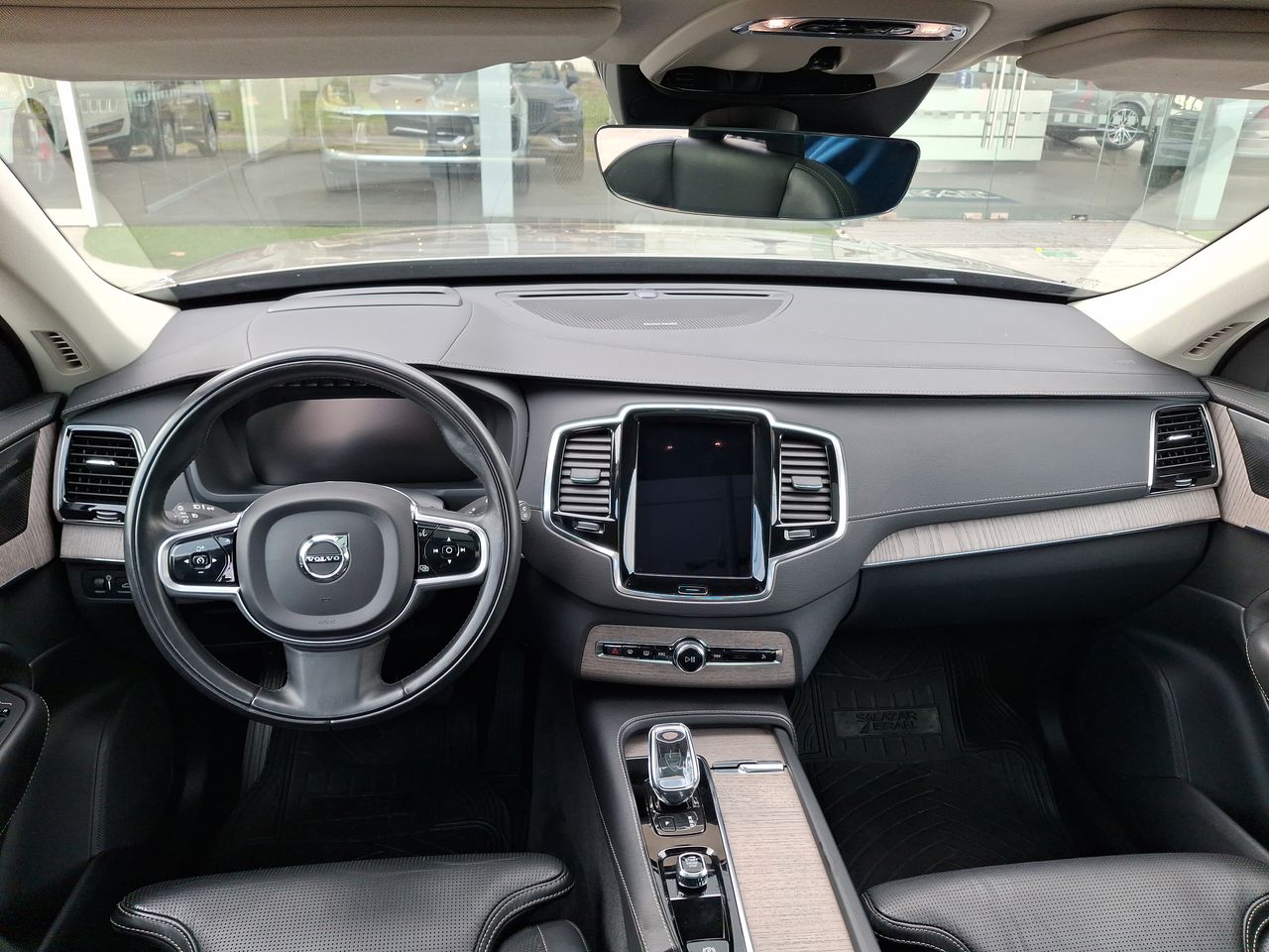 VOLVO - 9