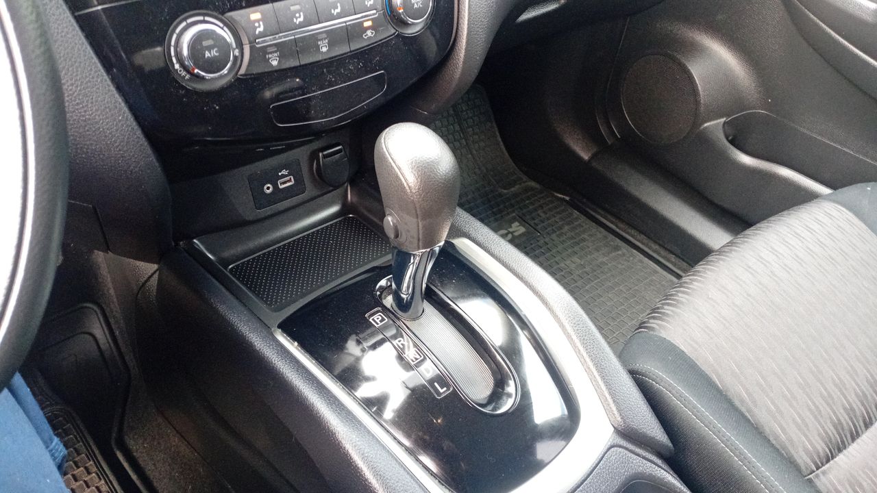 NISSAN - 14