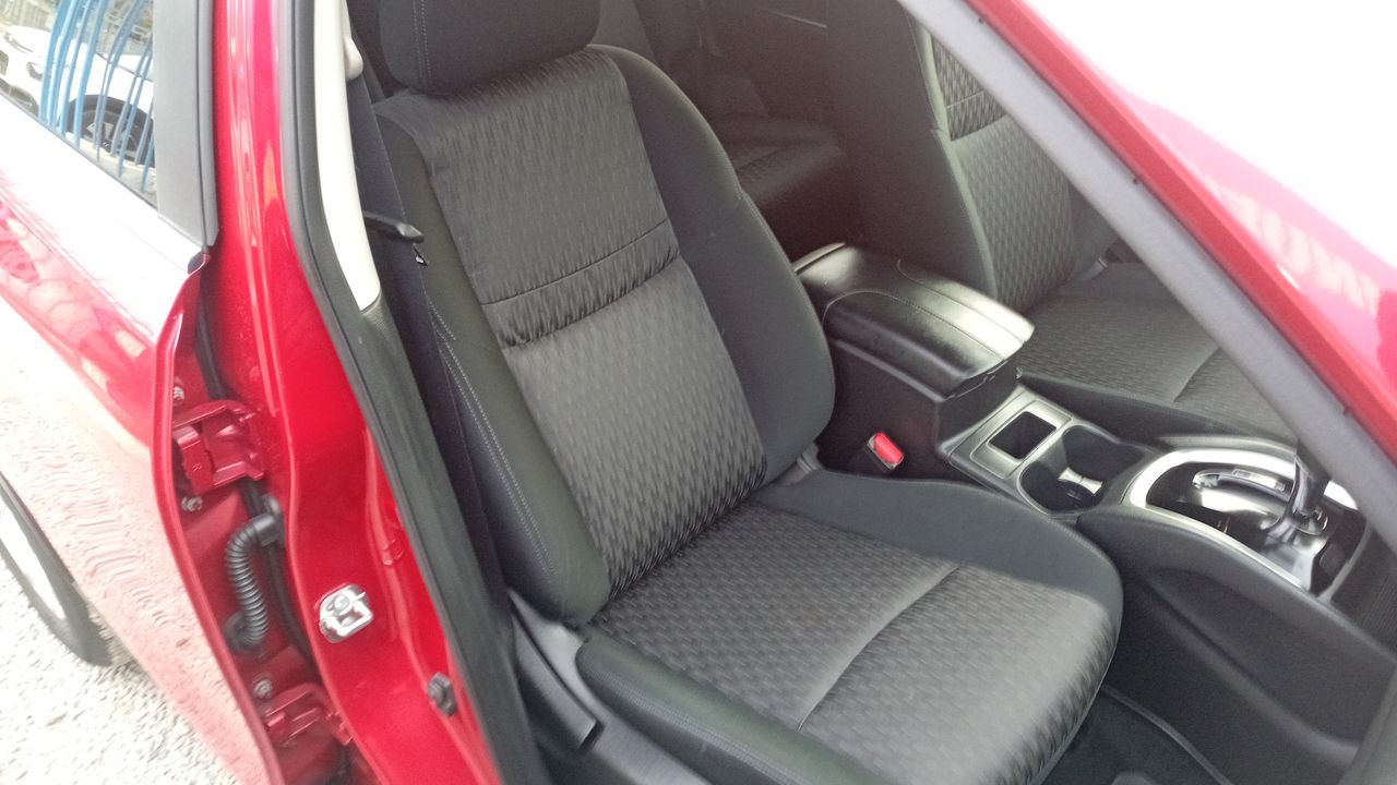 NISSAN - 16