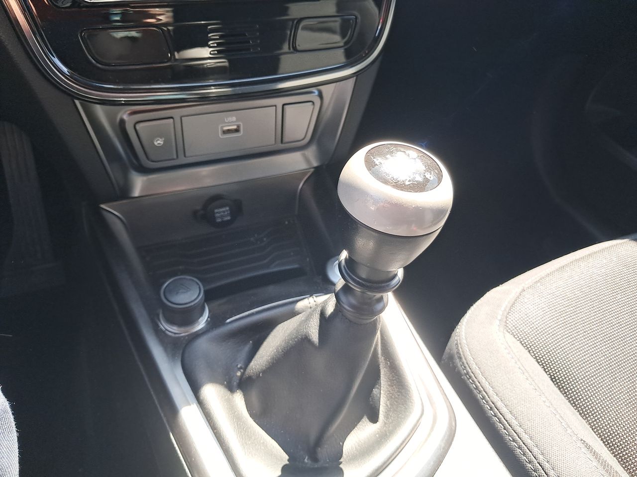 SSANGYONG - 31