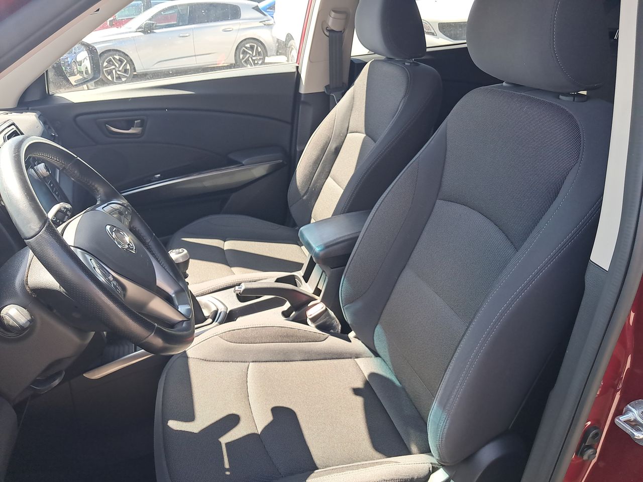 SSANGYONG - 24