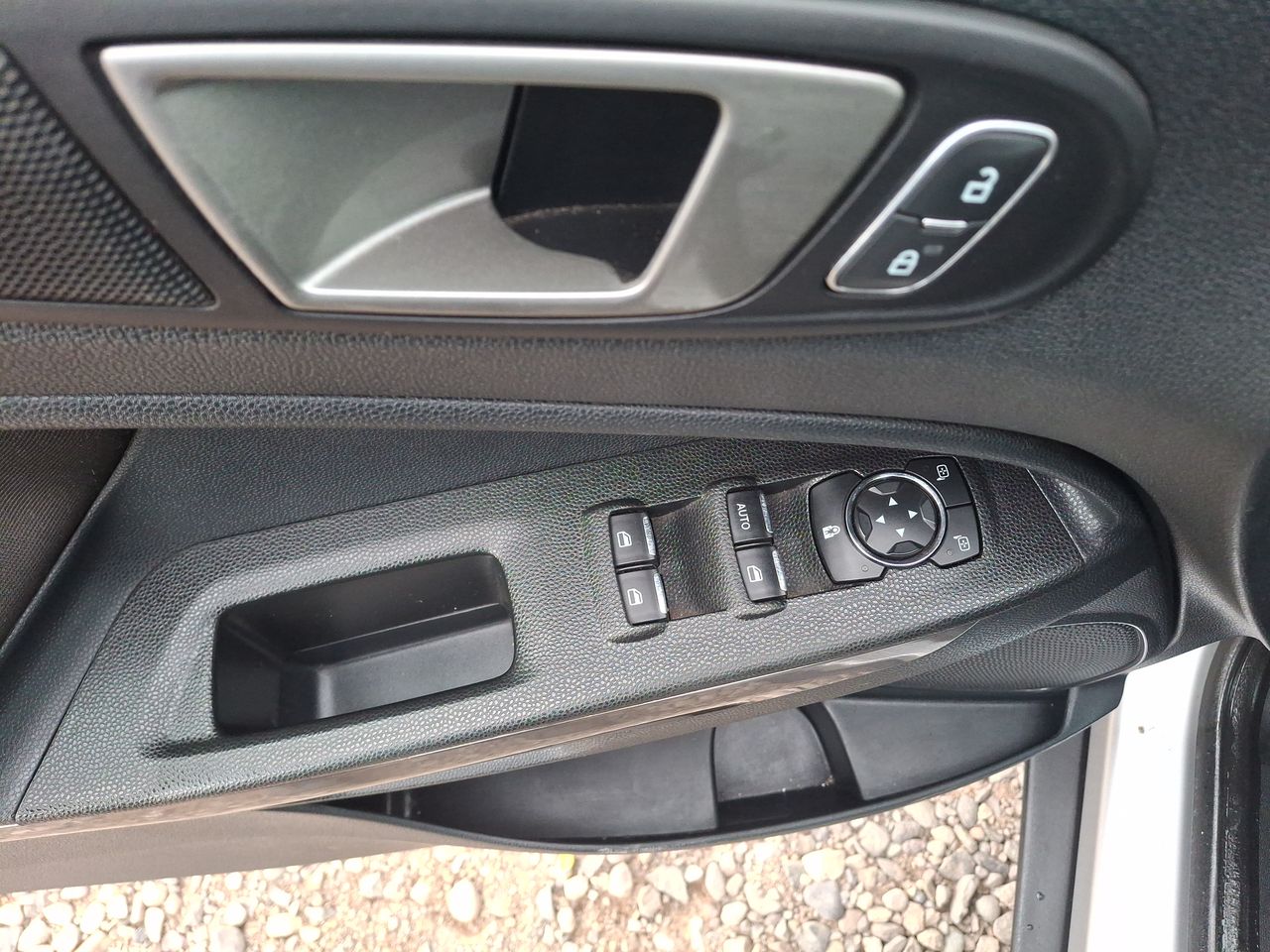 Ford Ecosport — foto 15 de 22