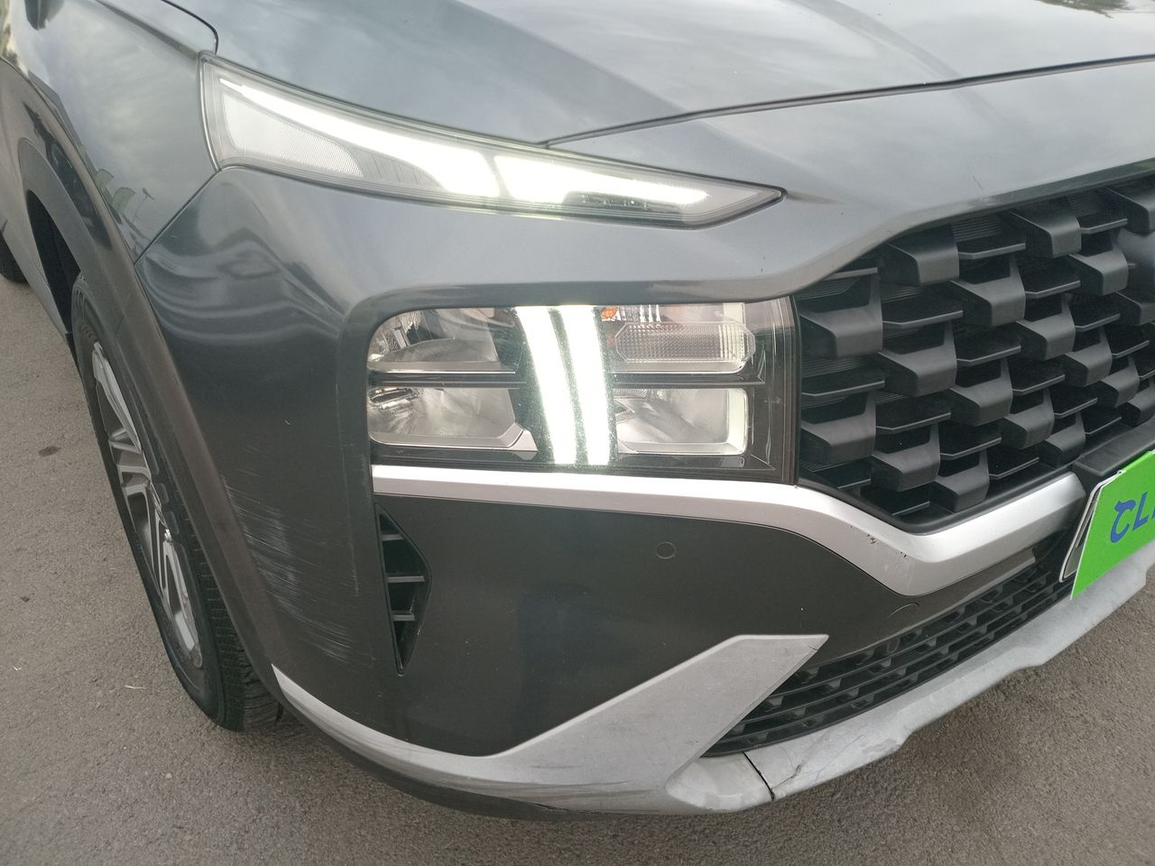 HYUNDAI - 18