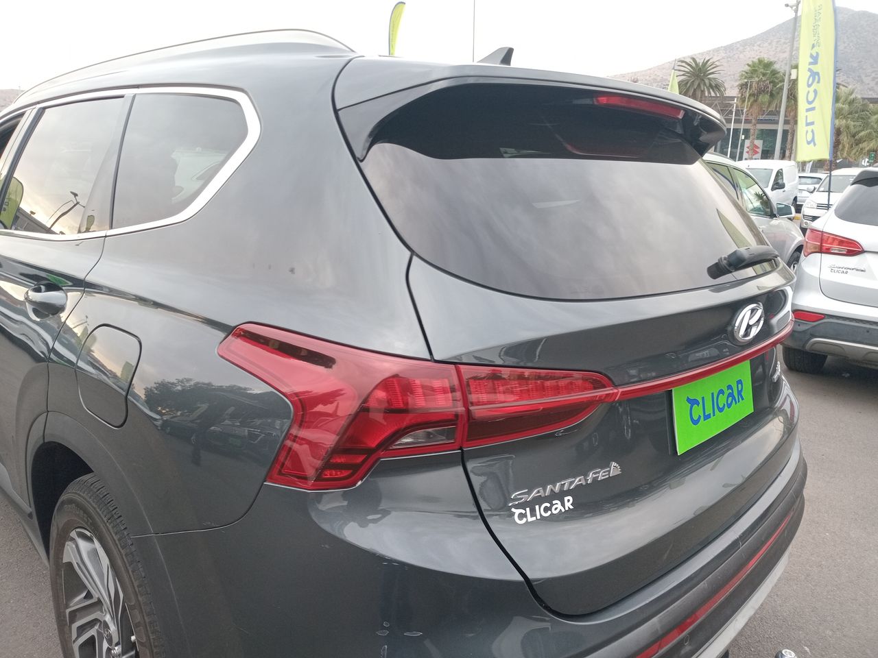 HYUNDAI - 19
