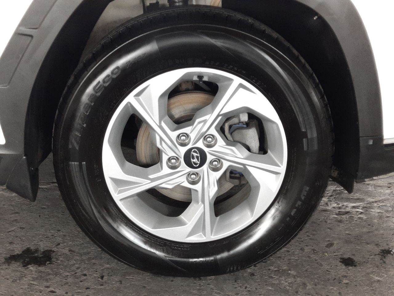 HYUNDAI - 17