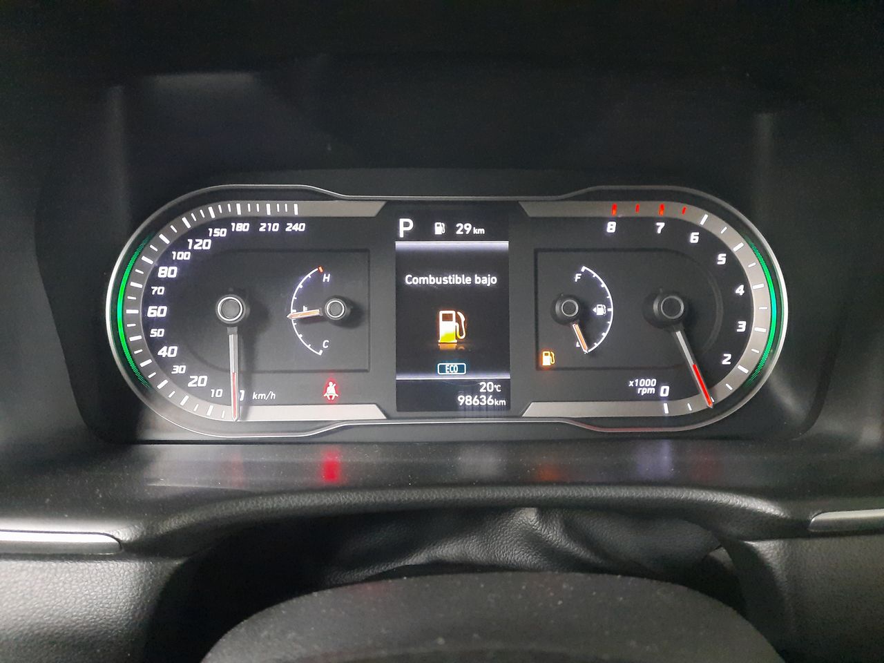 HYUNDAI - 27