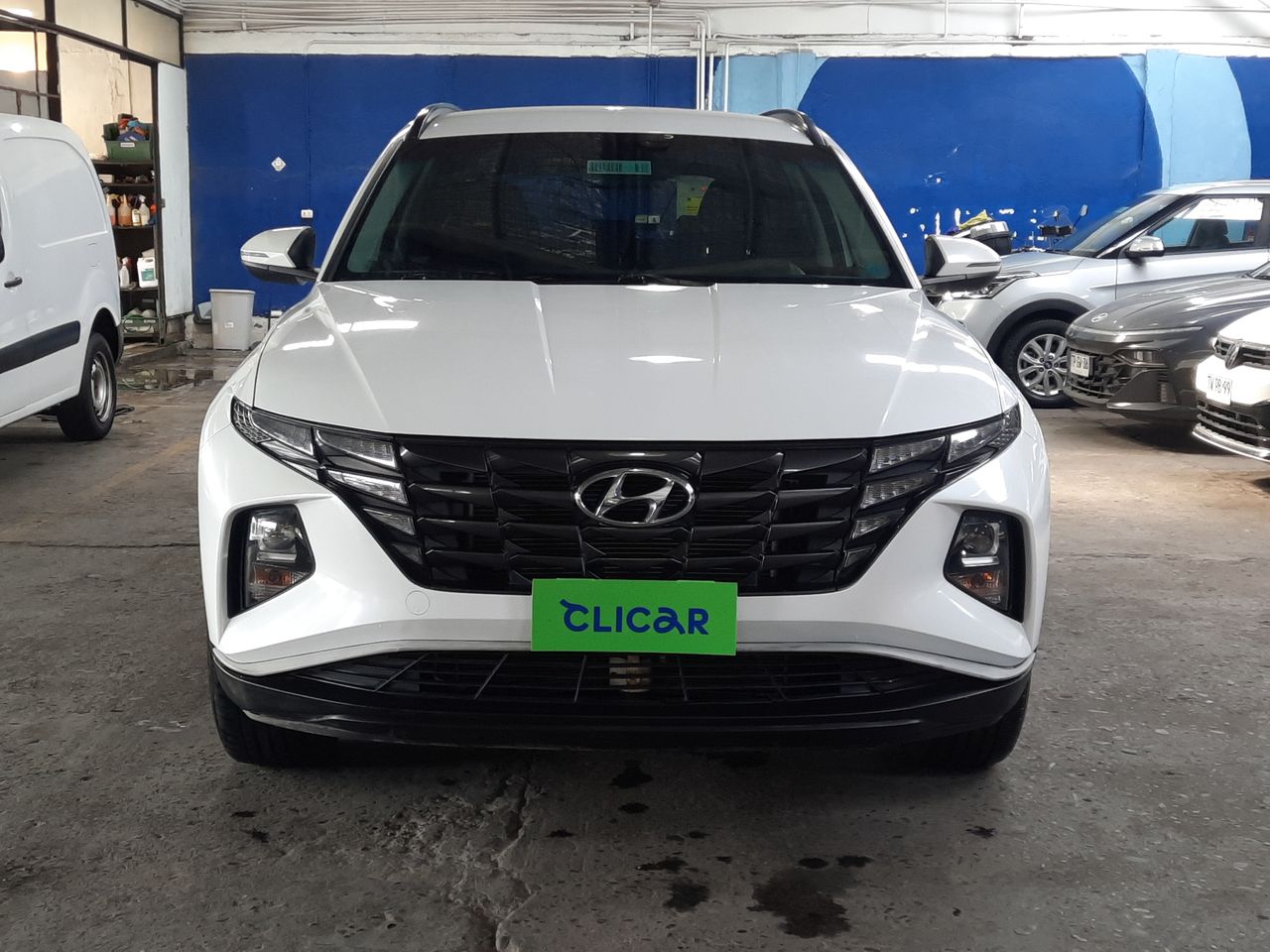 HYUNDAI - 2