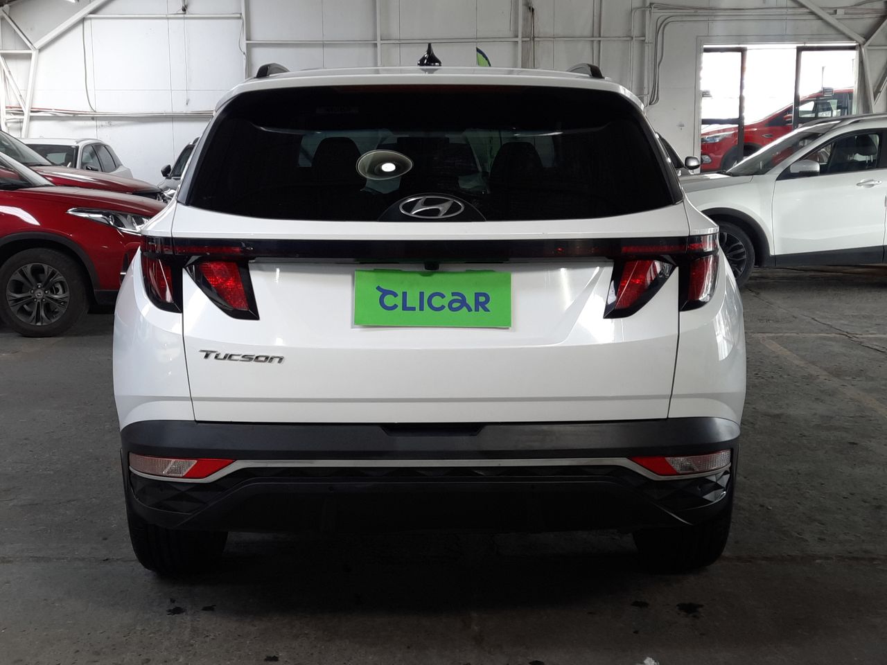 HYUNDAI - 6