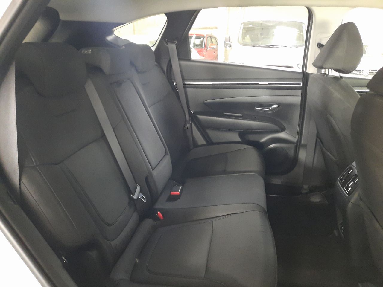 HYUNDAI - 14
