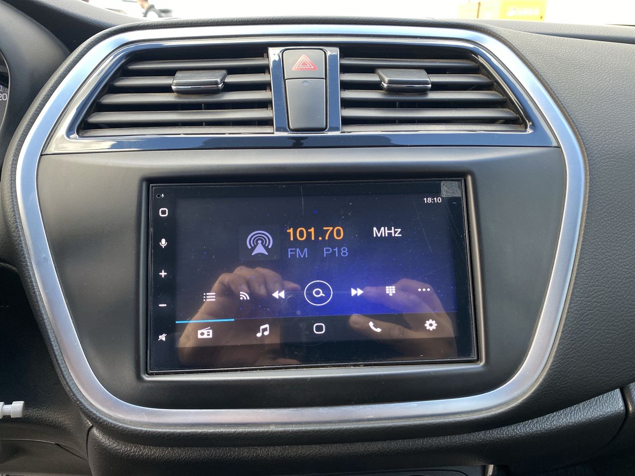 Suzuki S-Cross — foto 30 de 35