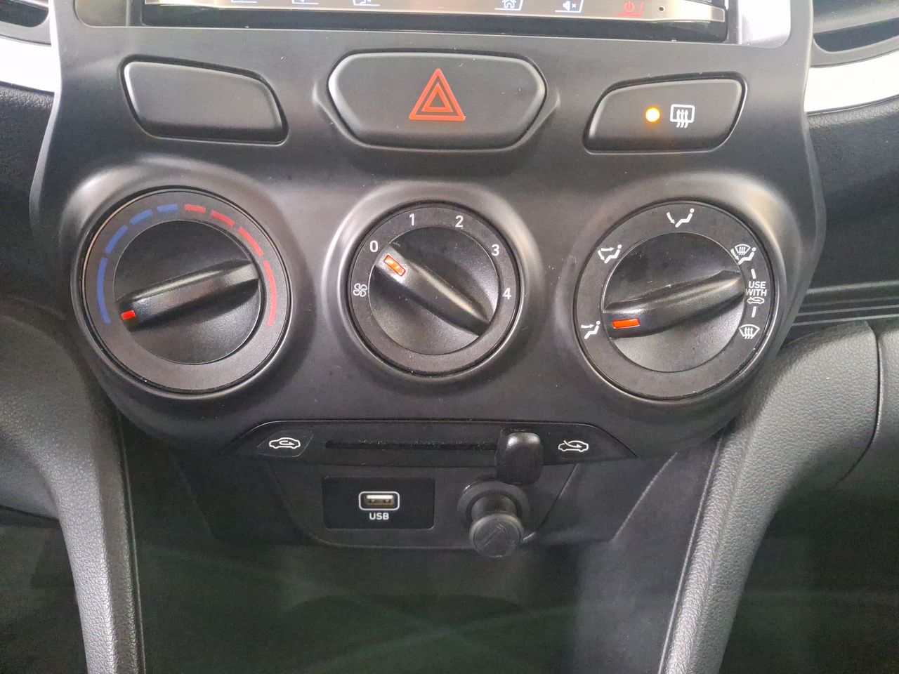 HYUNDAI - 29