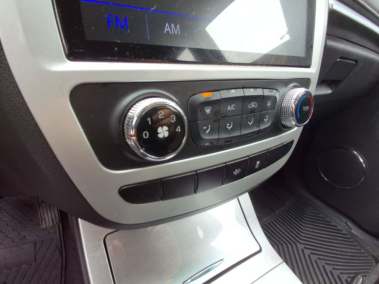 MG Zs — foto 20 de 24