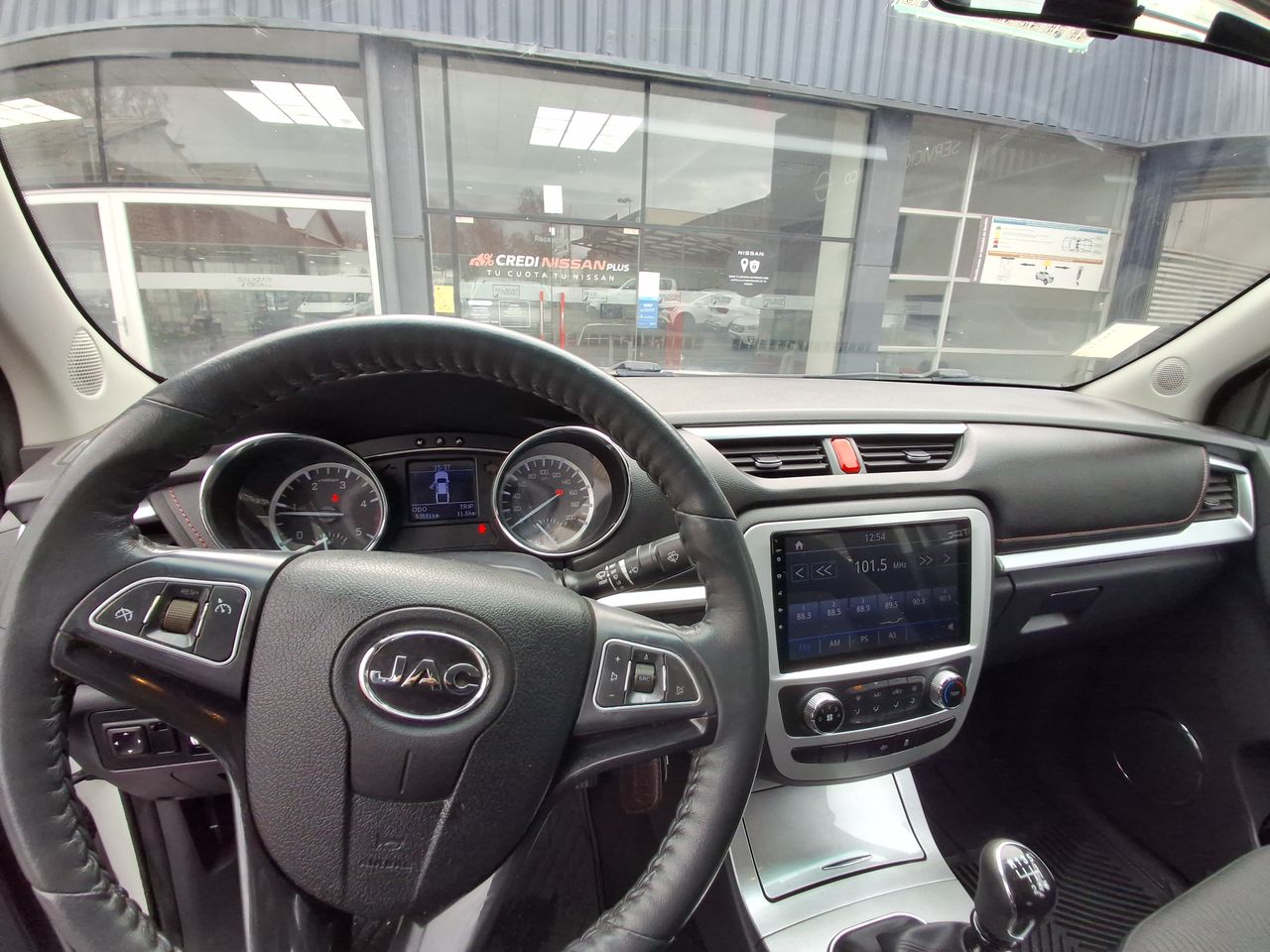 MG Zs — foto 22 de 24