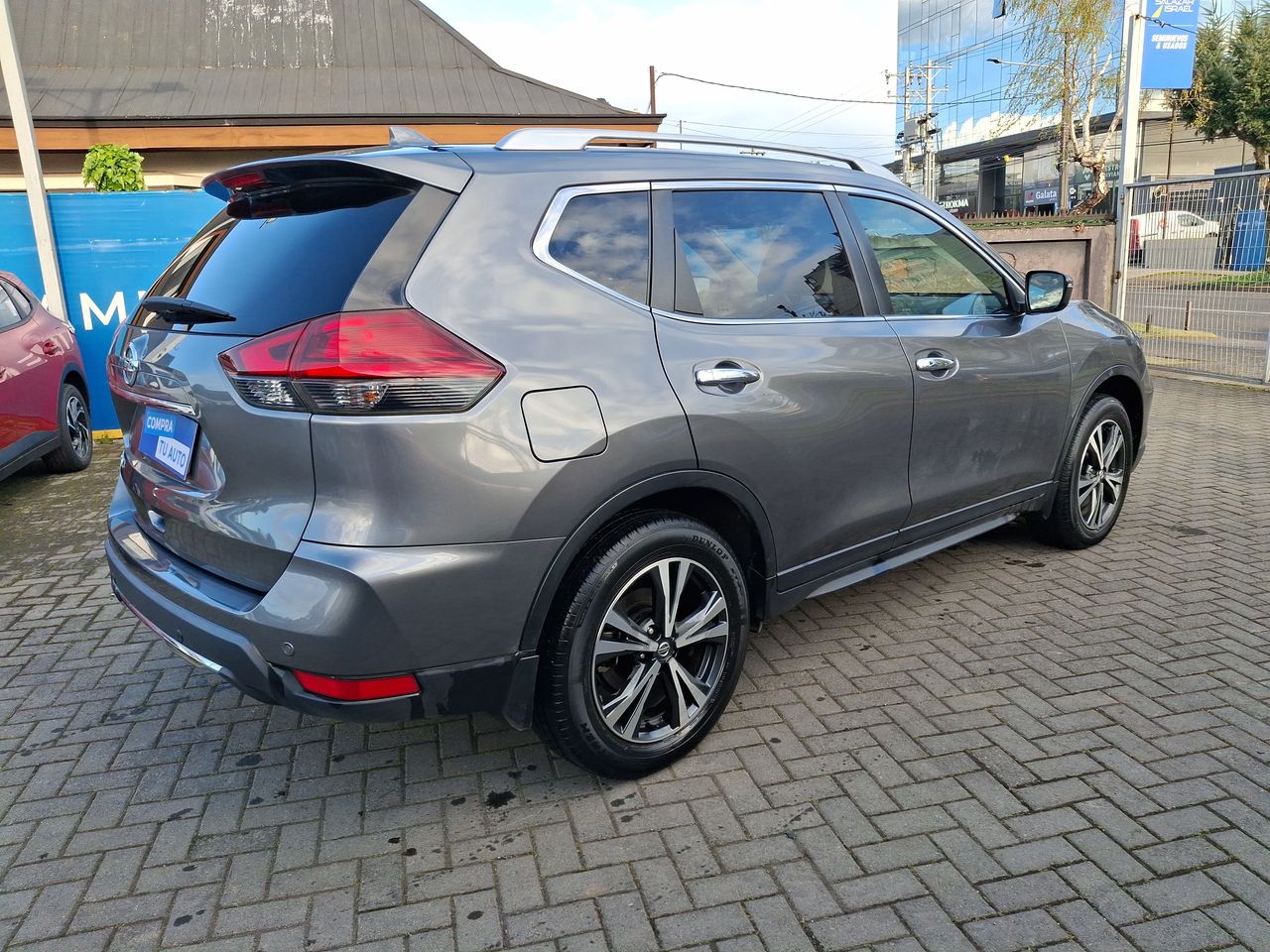 NISSAN - 7