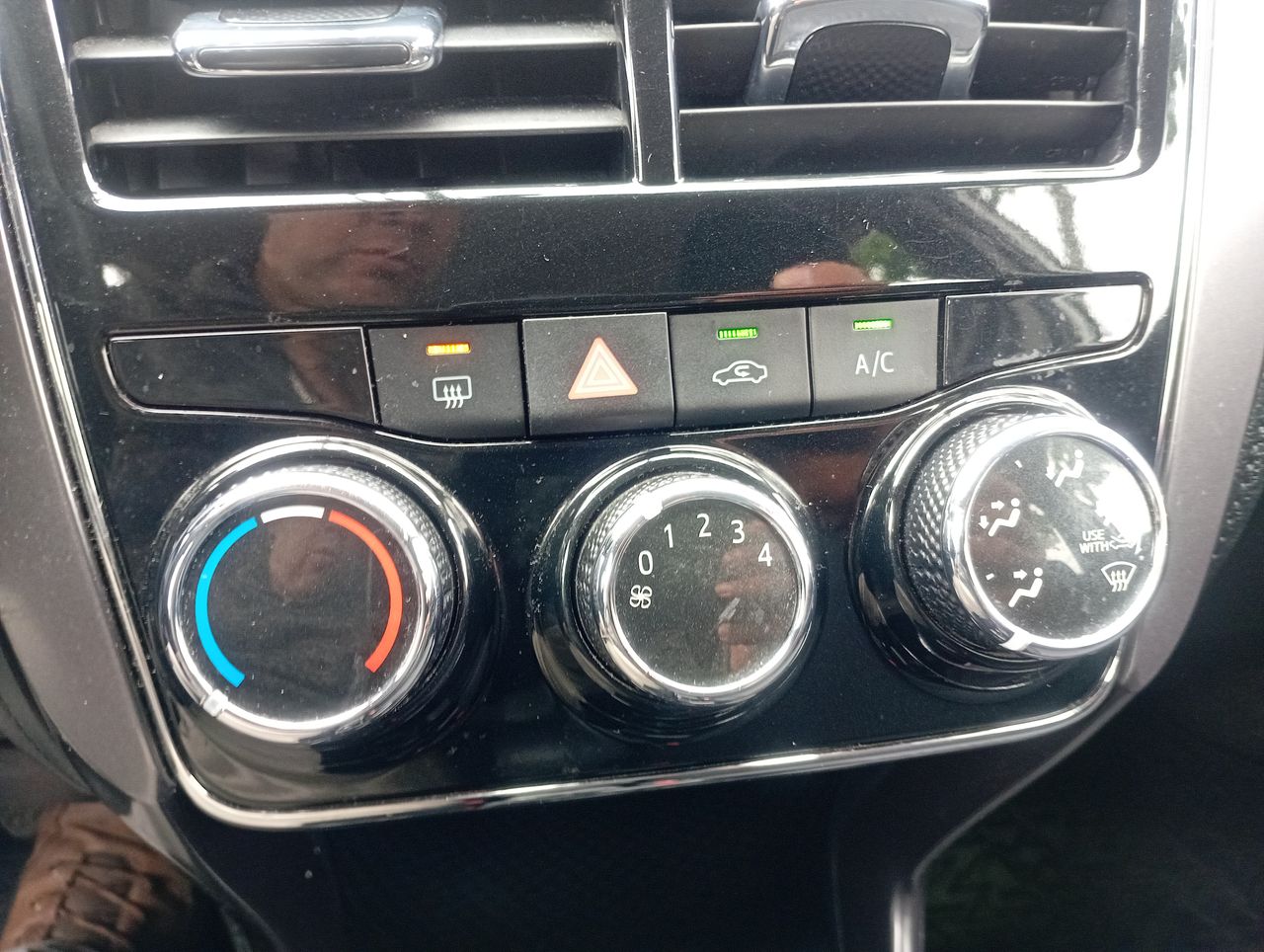 TOYOTA - 30