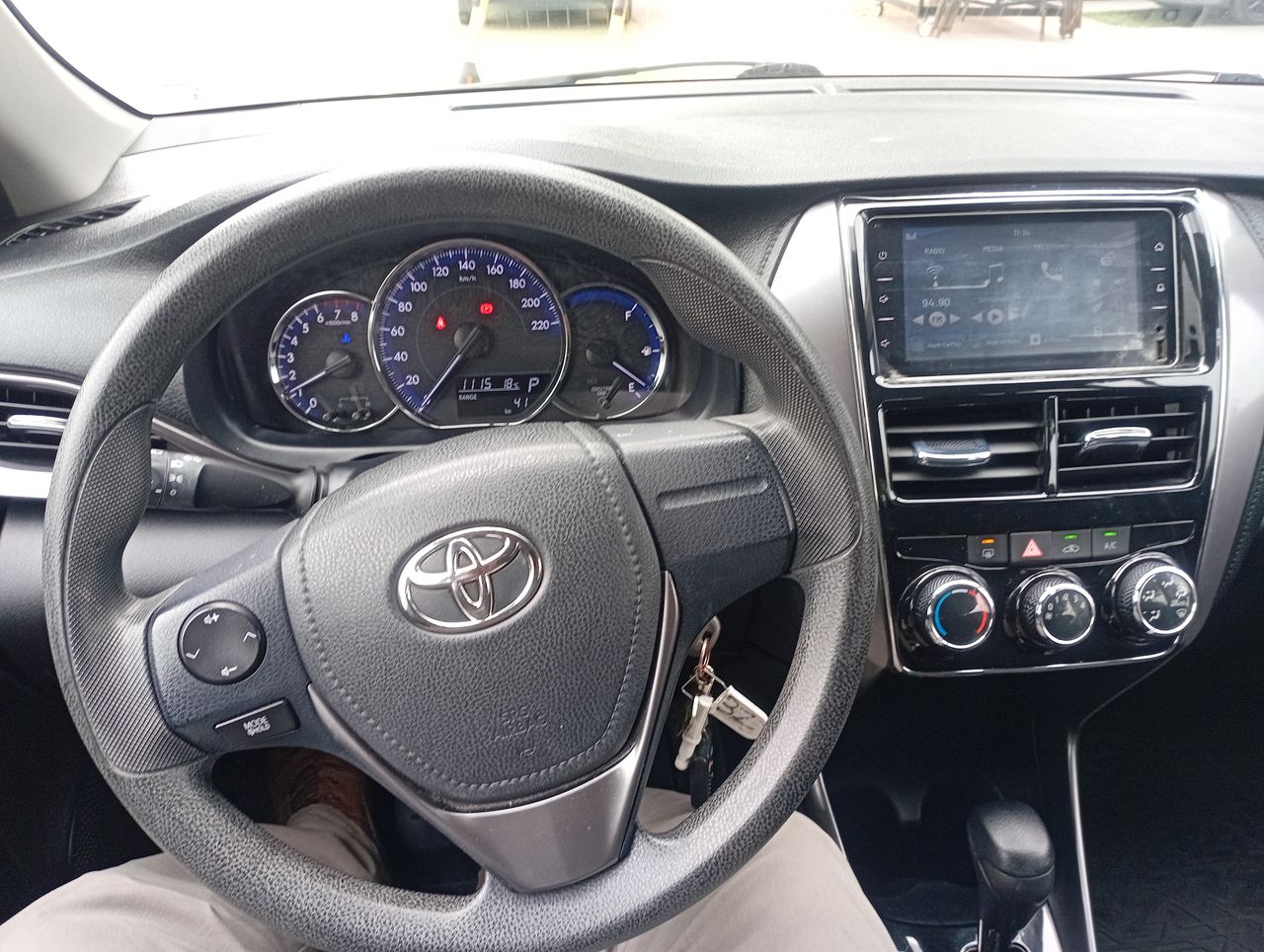 TOYOTA - 32