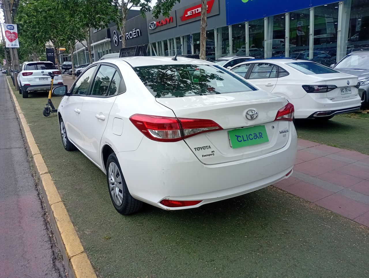 TOYOTA - 4