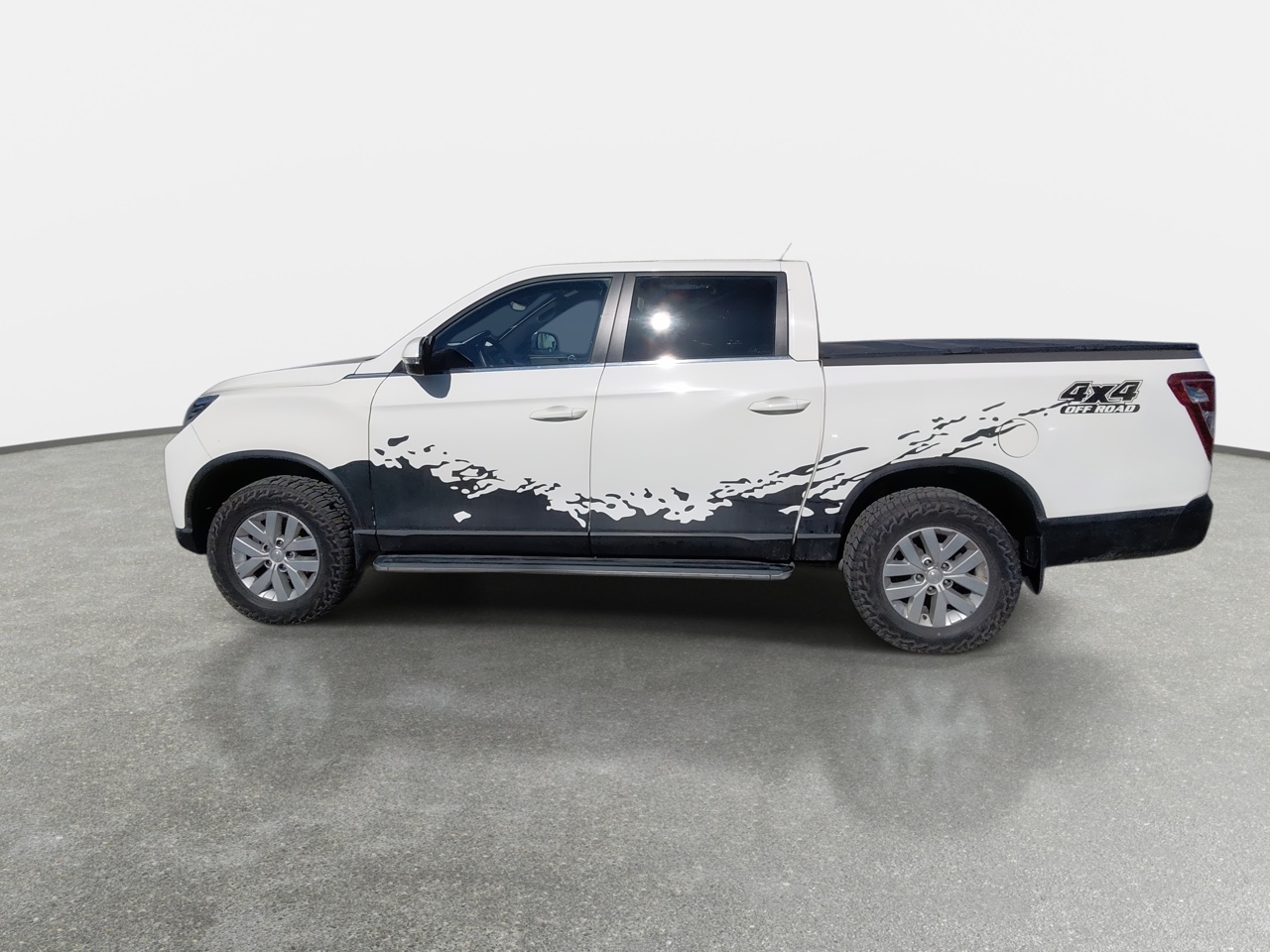 SSANGYONG - 4