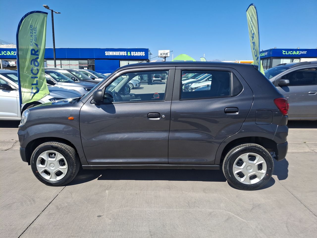 SUZUKI - 4