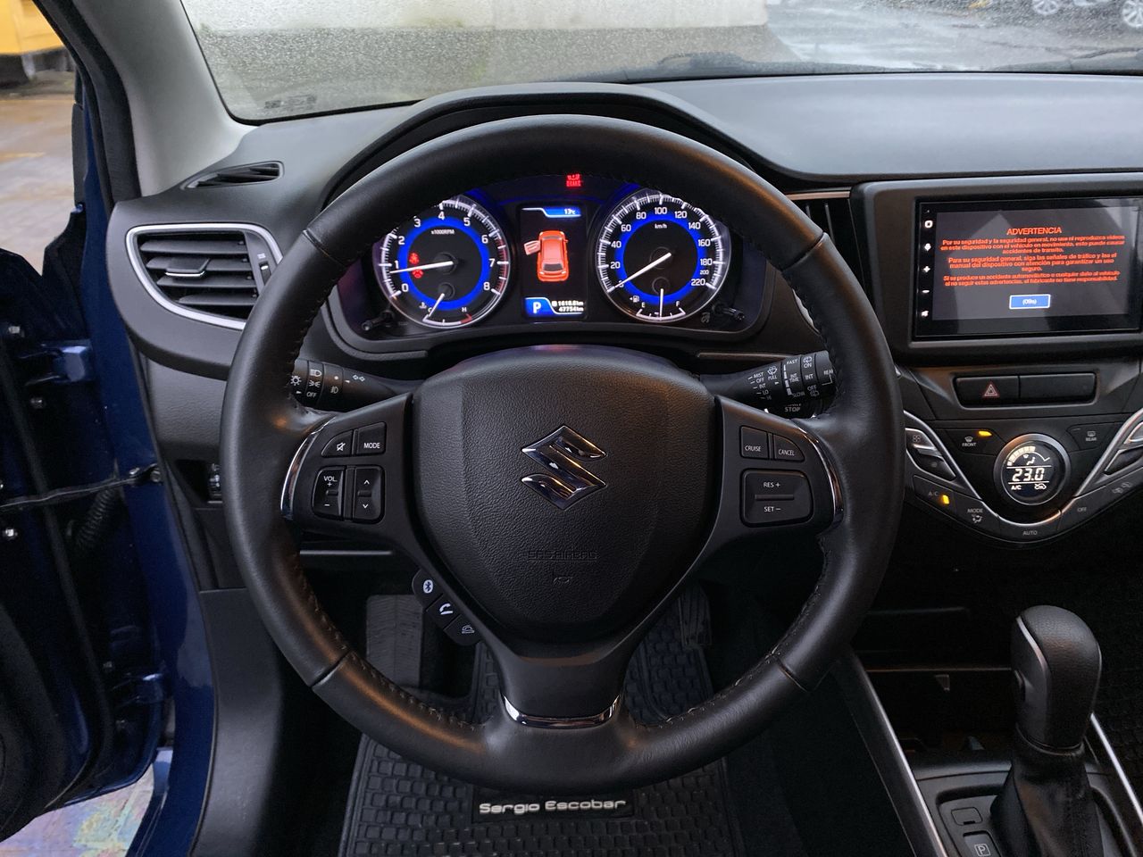 Suzuki Baleno — foto 19 de 28