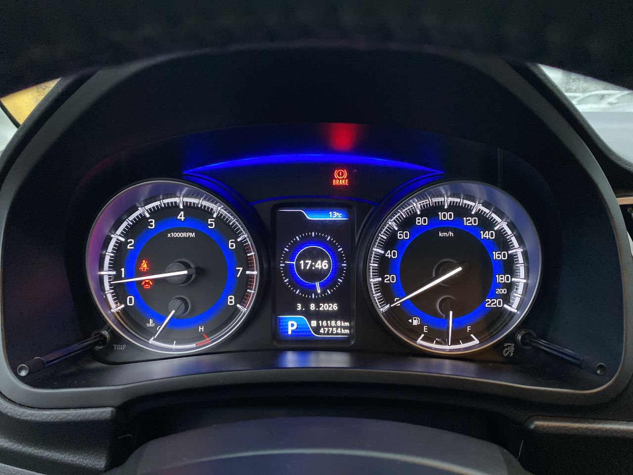 Suzuki Baleno — foto 21 de 28