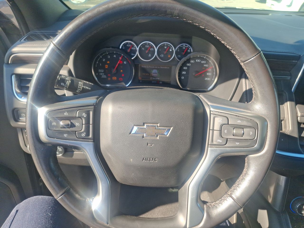 CHEVROLET - 24