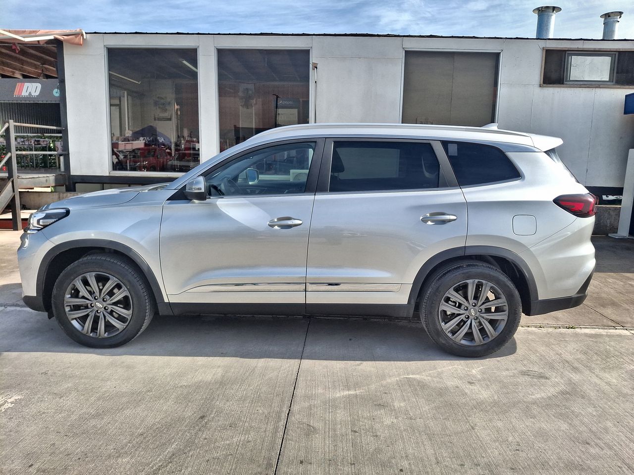 CHERY - 4