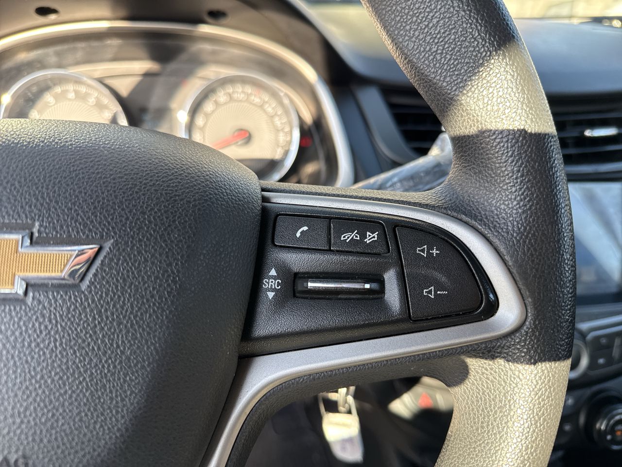 CHEVROLET - 26