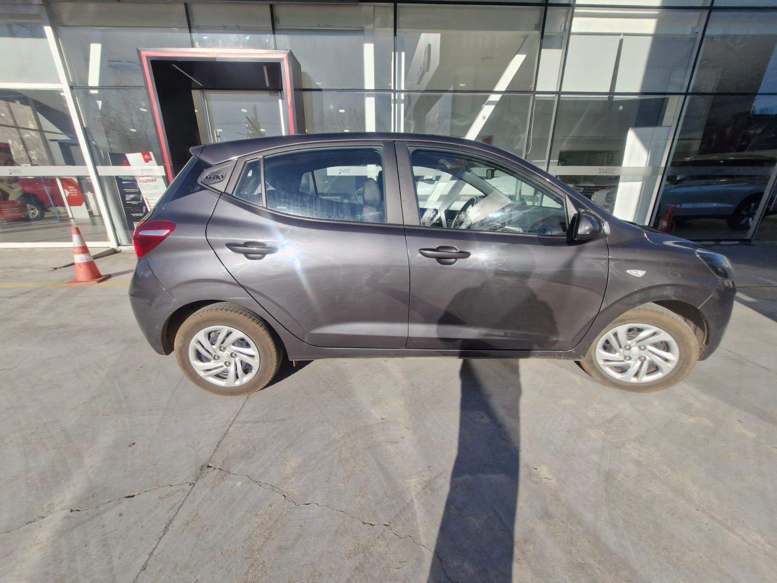 HYUNDAI - 3