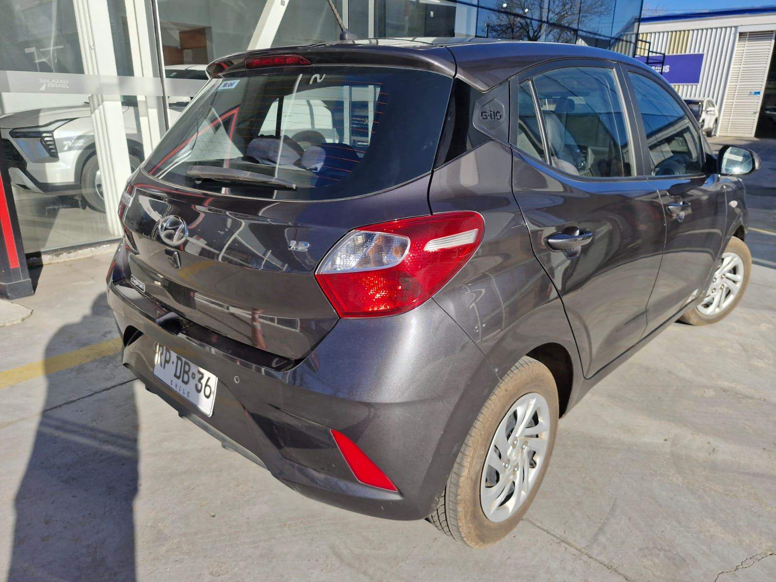 HYUNDAI - 4
