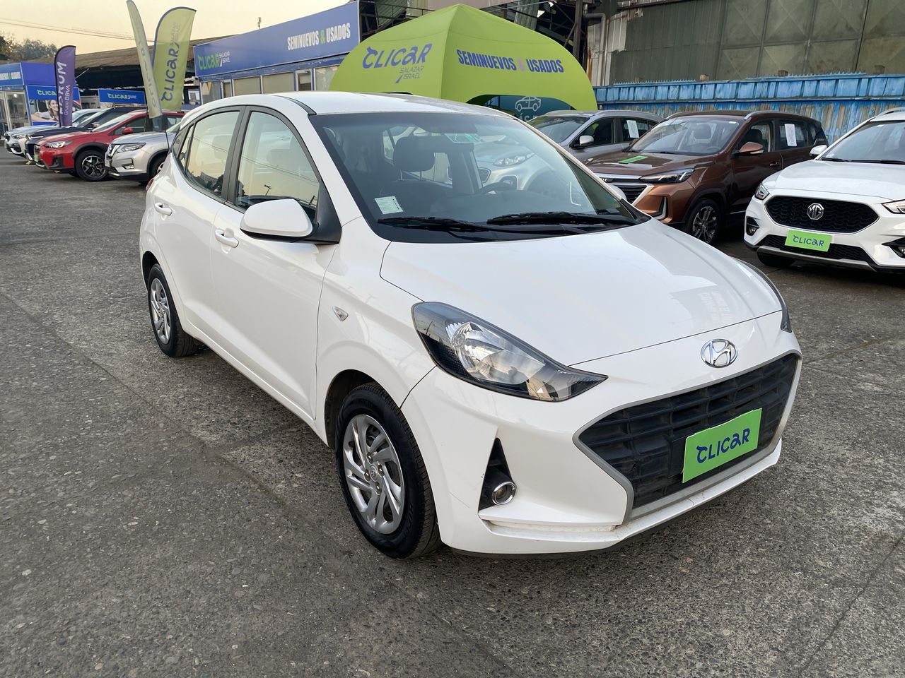 HYUNDAI - 1