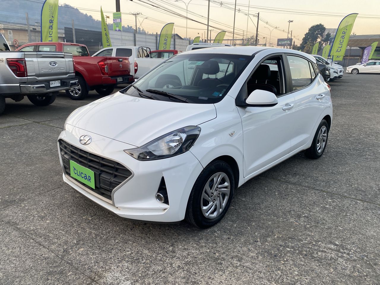 HYUNDAI - 3