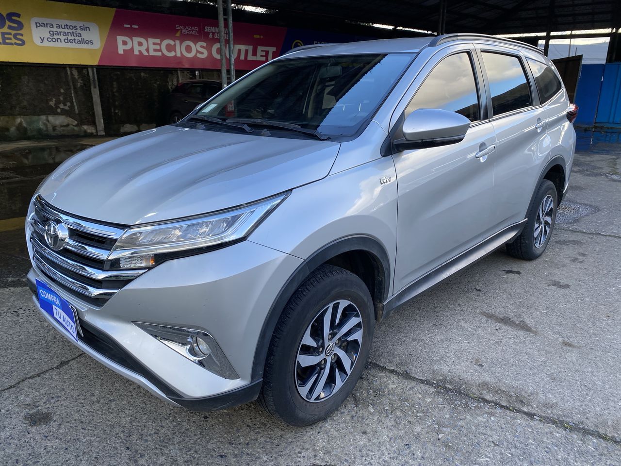 TOYOTA - 3