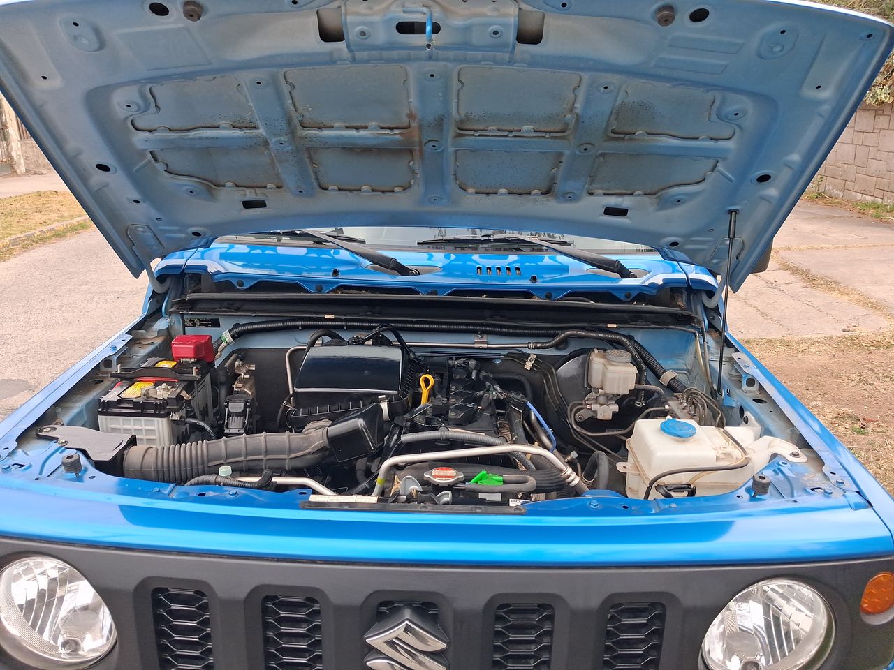 SUZUKI - 8
