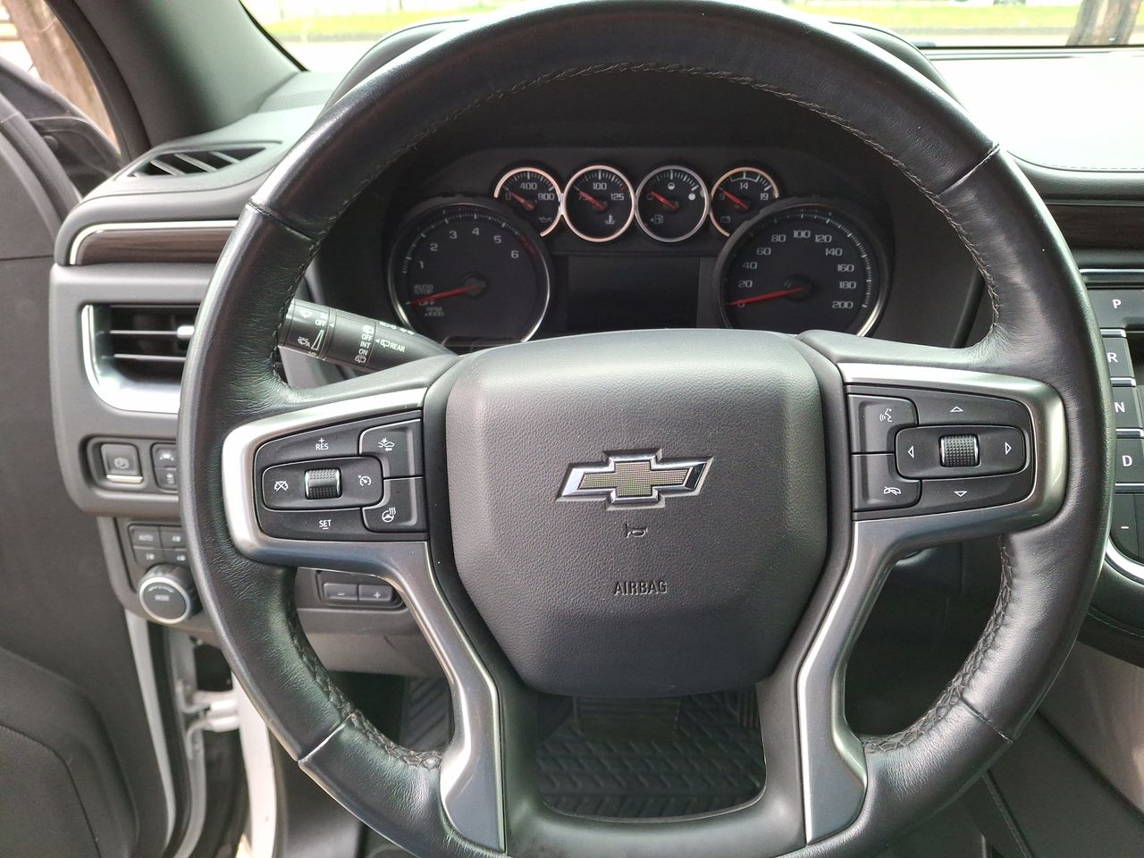 CHEVROLET - 24