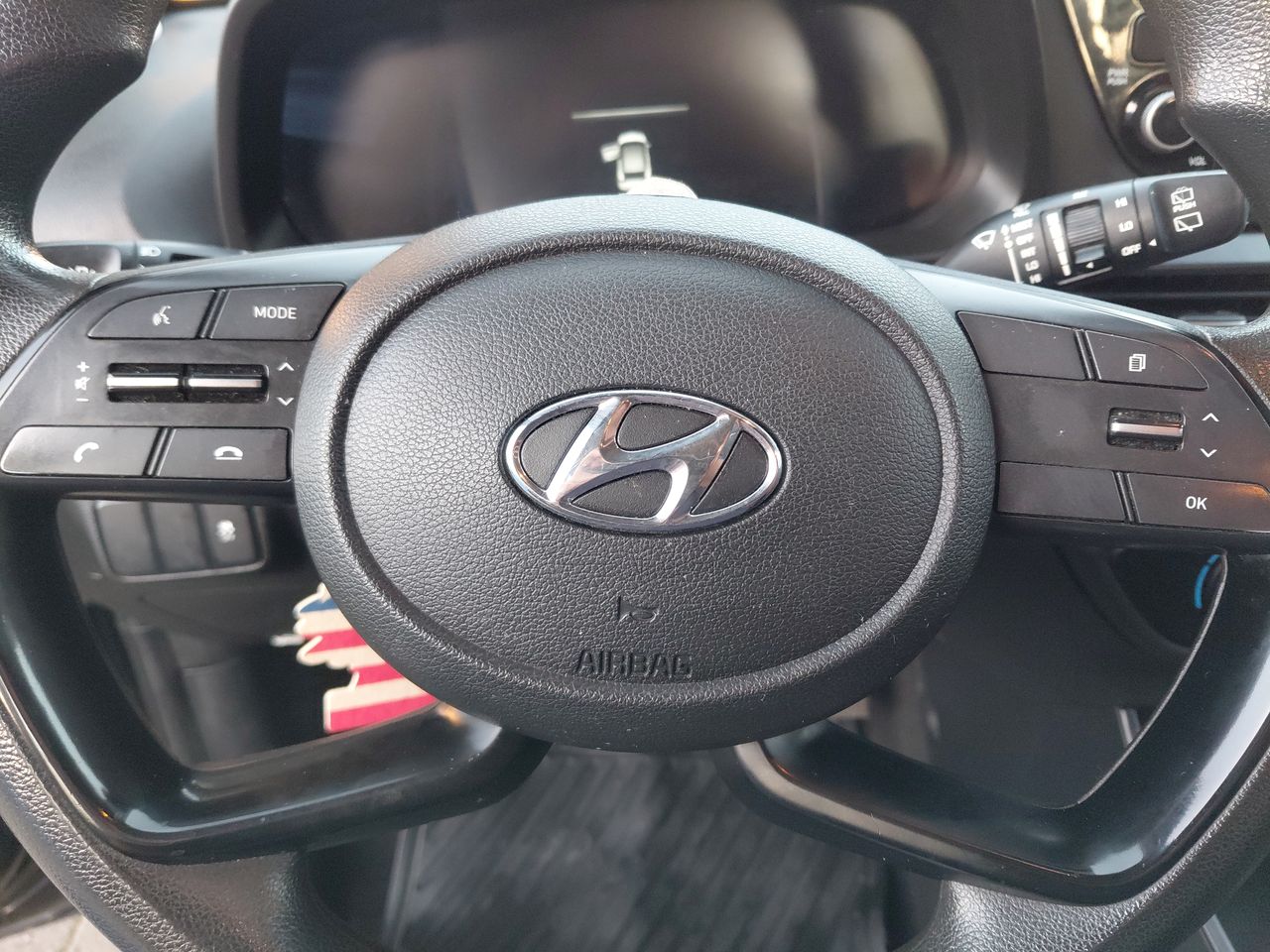 HYUNDAI - 24
