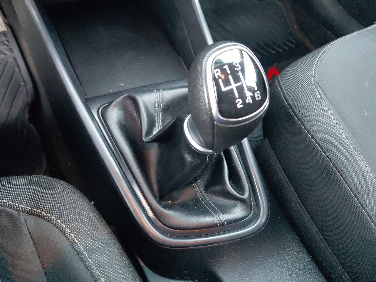 HYUNDAI - 29