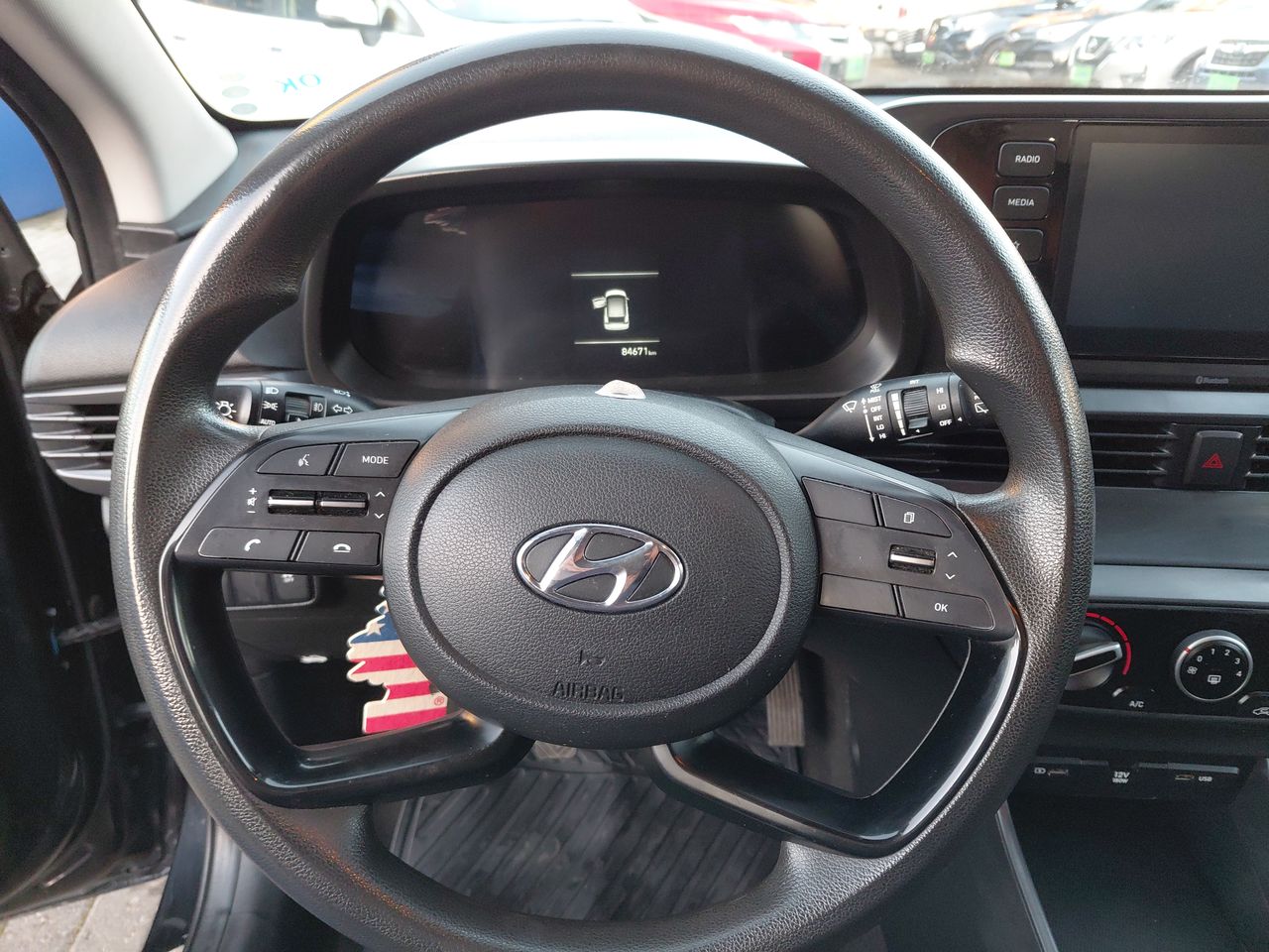HYUNDAI - 23