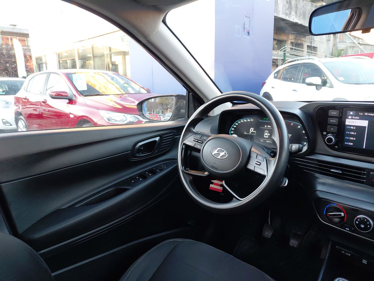 HYUNDAI - 14