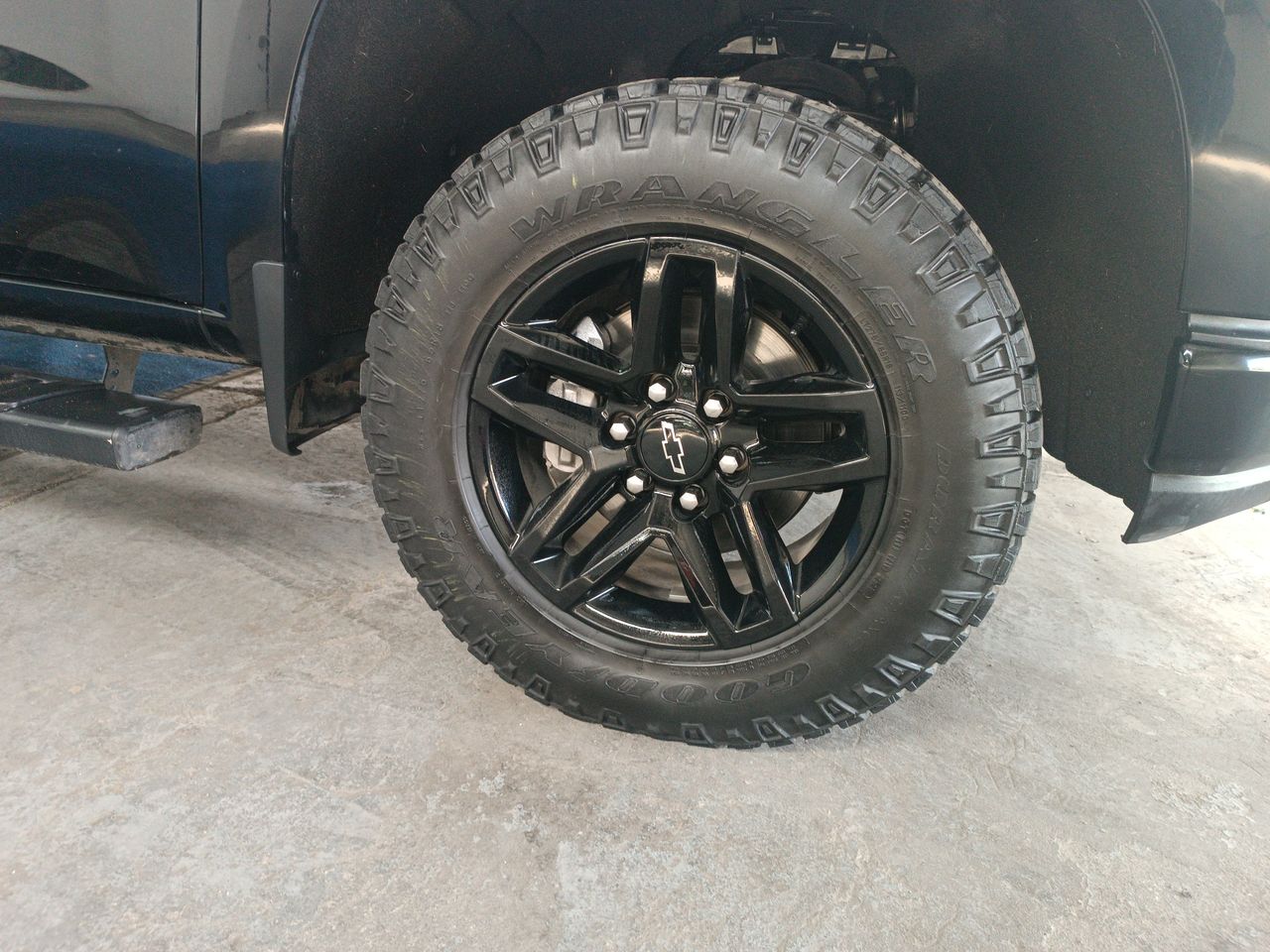 CHEVROLET - 17