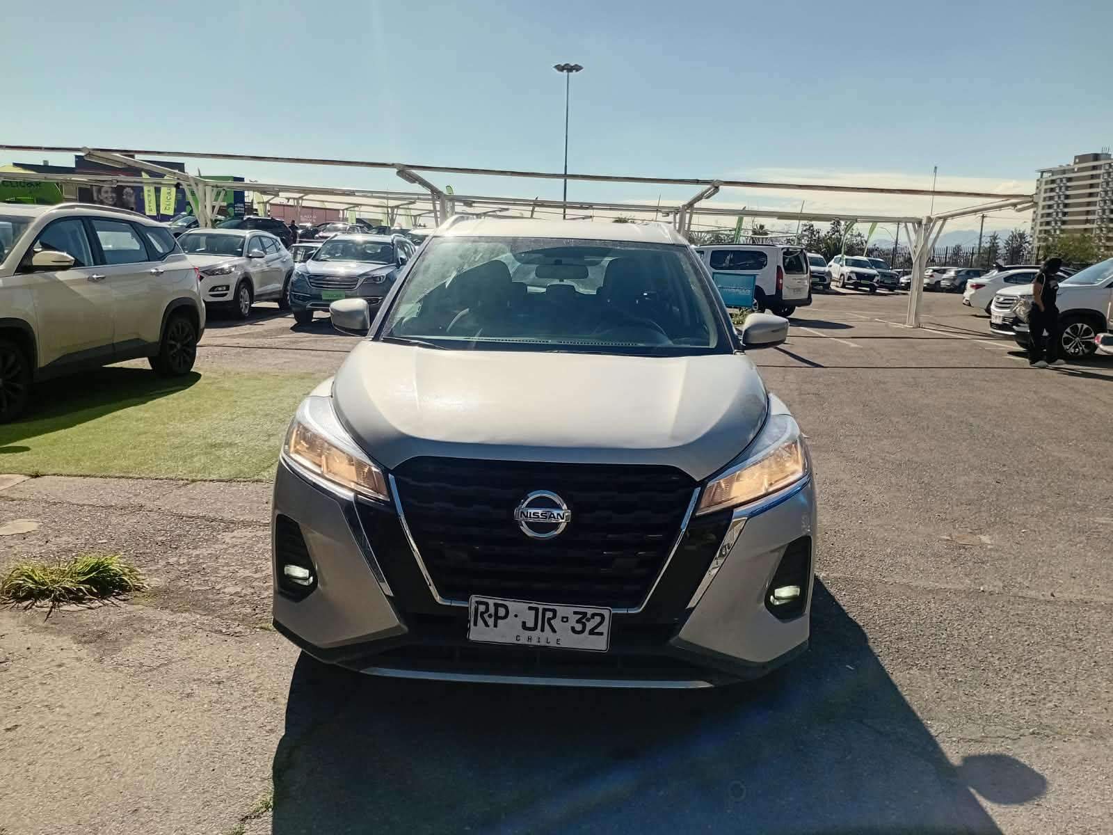 NISSAN - 2